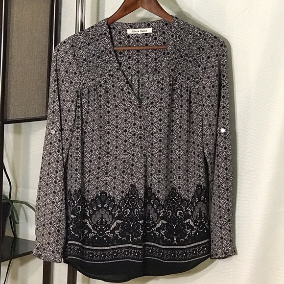 Black Rainn Tops - BLACK RAINN Women V-Neck Roll-Tab Sleeve Pullover Blouse